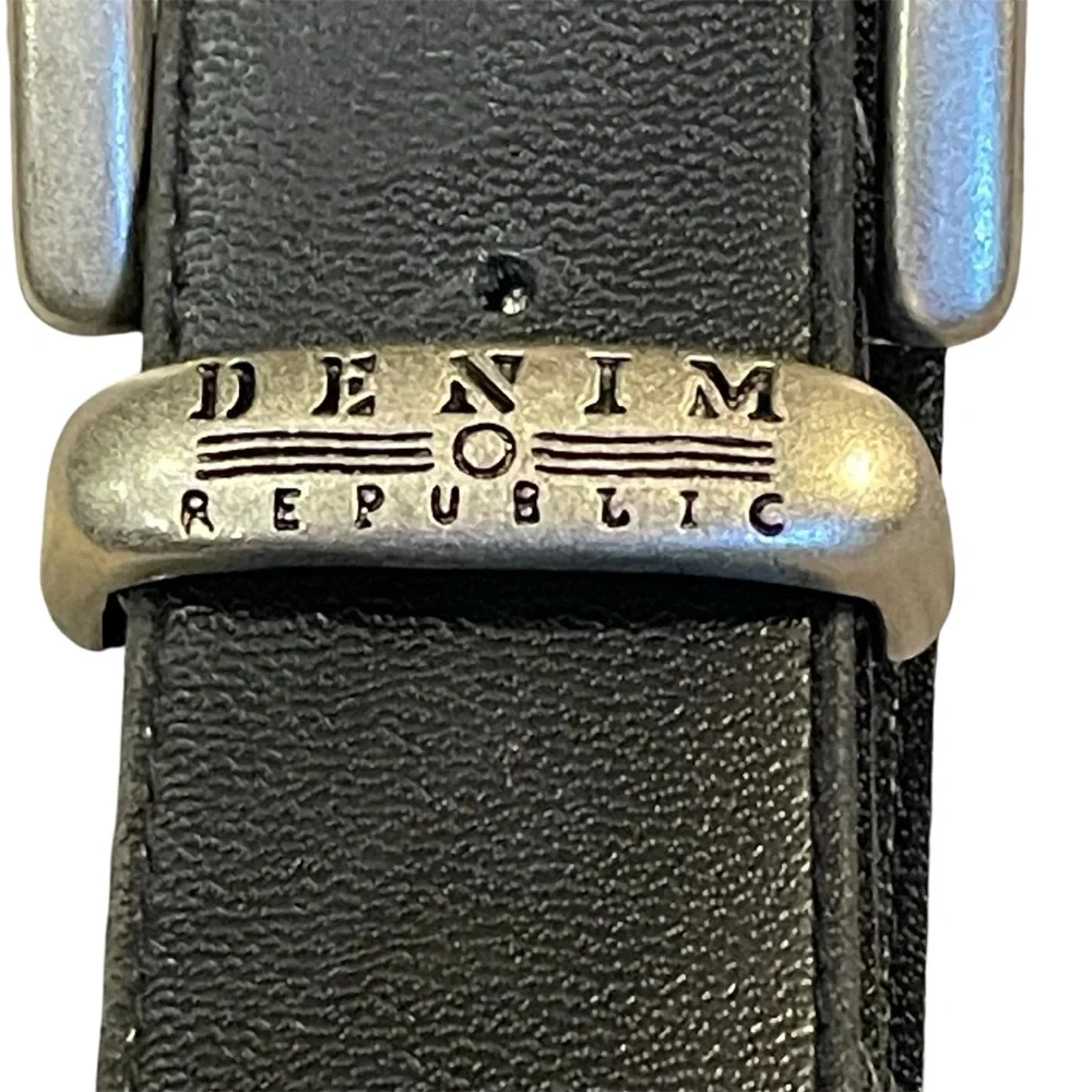 Denim Republic Men’s Black Belt with Silvertone Buckle & Tip